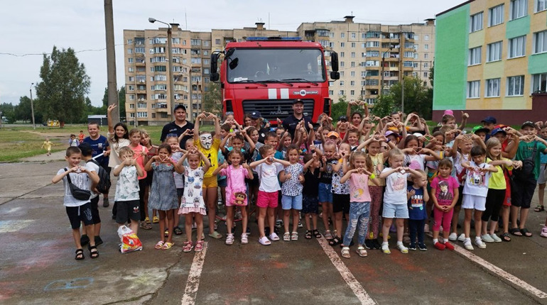 «Вимкніть у собі педагога і прислухайтеся до дітей». Як у Долинській відбувався літній клуб