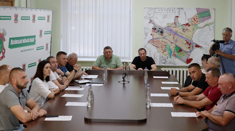 На захисті економічного фронту. У Лозовій до Дня підприємця нагородили місцевих бізнесовців