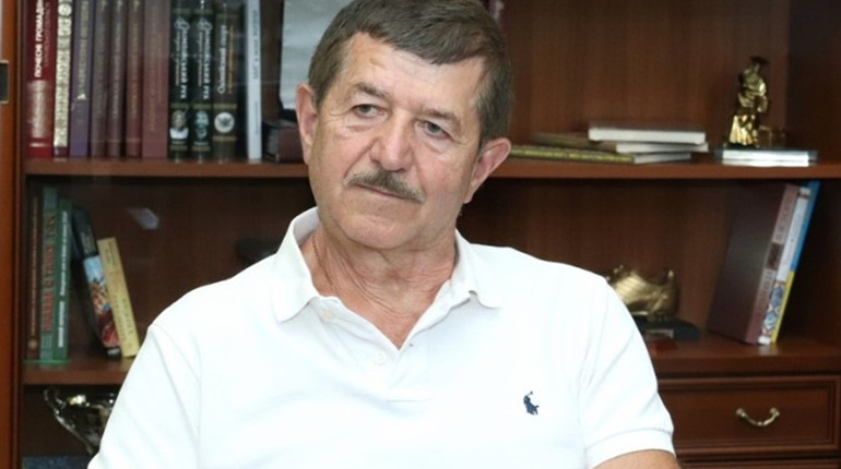У "Лозівському райавтодорі" новий керівник. Покращуватиме стан доріг обласного і державного значення