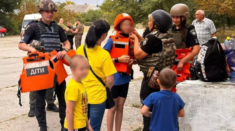 З прифронтових територій Запоріжжя вже евакуювали 40 дітей