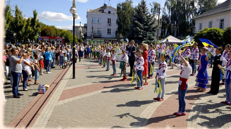 Фастівчани згуртувалися для збору коштів Іллі Лубійцю: готівкою вдалося зібрати 22 415 гривень