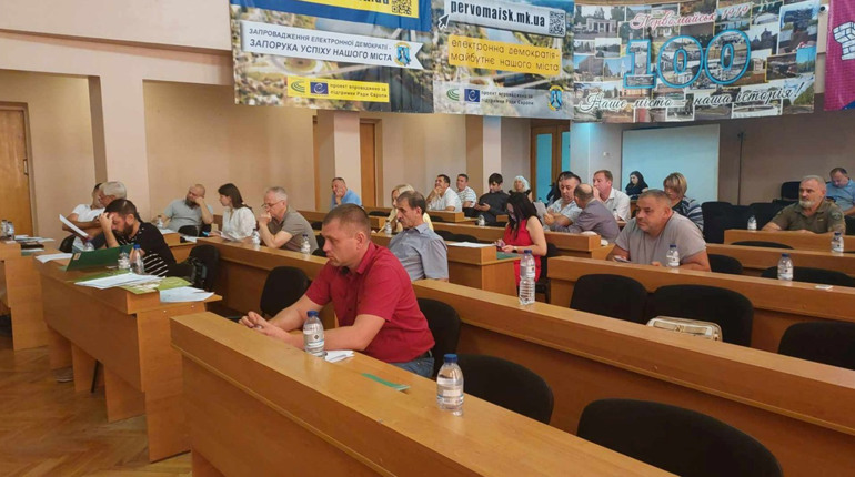 Питання газових мереж знову відхилили: відбулася сесія Первомайської міської ради