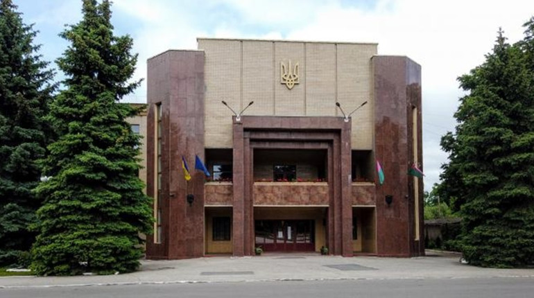 Лозівська влада шукає спадкоємців померлих власників нерухомого майна. Що хочуть з'ясувати
