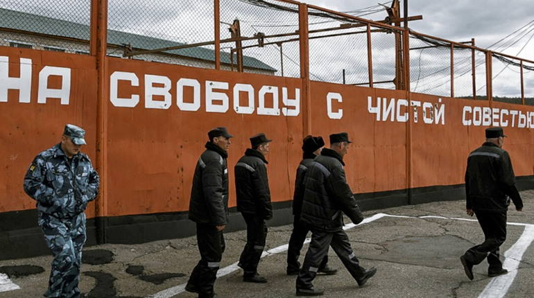 Справа Пригожина "живе". У таборах на Луганщині окупанти готують до війни ув’язнених