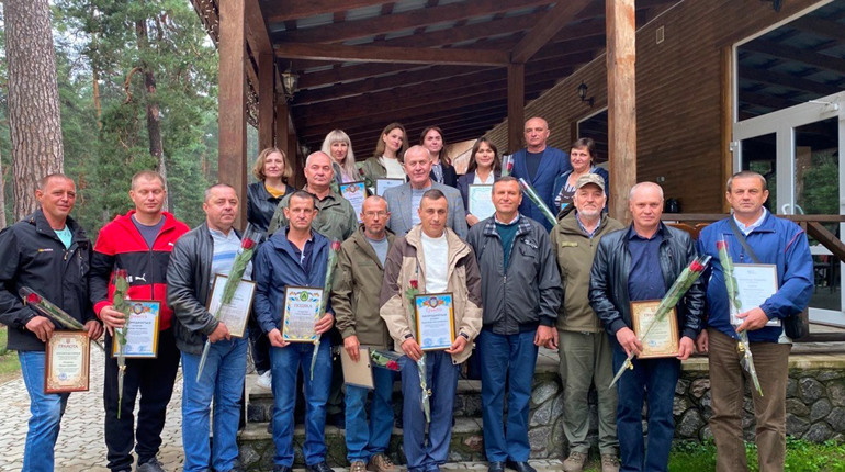 У лісгоспі відзначили День працівників лісу та розповіли про відновлення після окупації Тростянця
