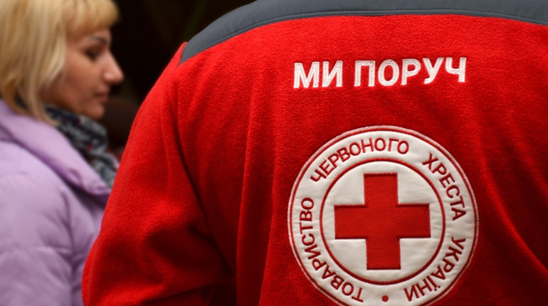 На Черкащині жителів Луганщини прийматимуть лікарі Червоного Хреста. Яку надаватимуть меддопомогу