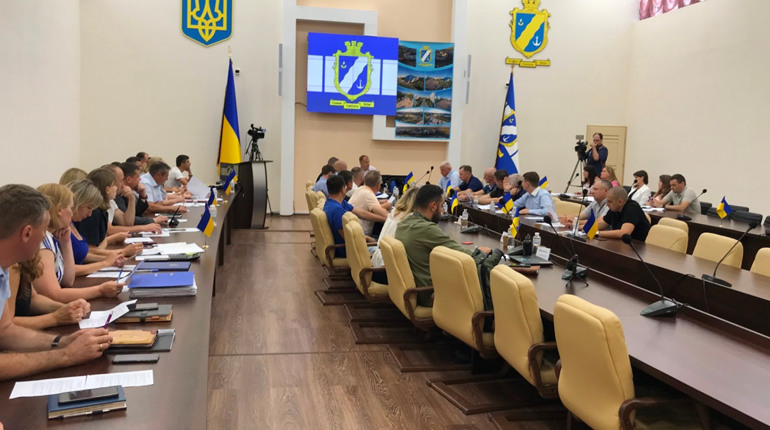 Спалахи конфлікту через кошти військовим на сесії Южненської міської ради та їхні наслідки