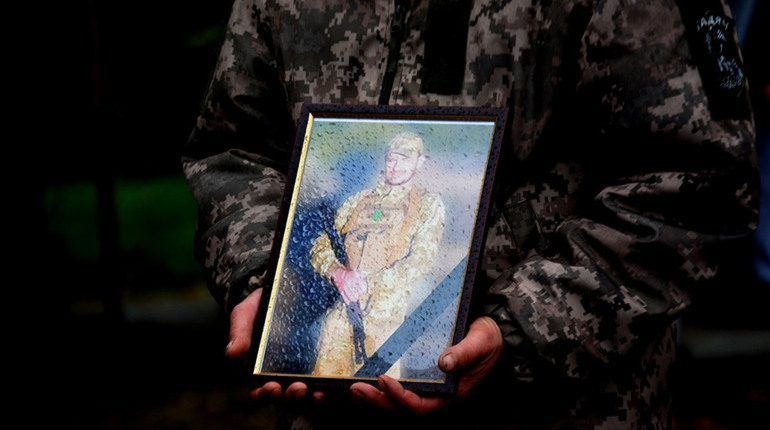 Підтримайте петицію про присвоєння посмертного звання Герой України Віктору Харченку із Гадяча