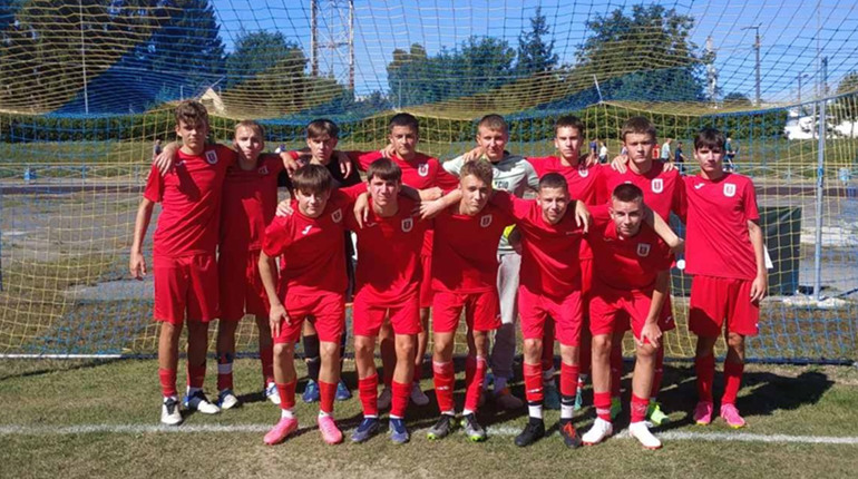 Дитячо-юнацька футбольна Ліга України: старокостянтинівці перемагають