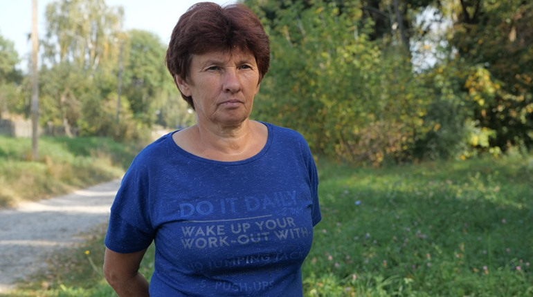 До села Ходіне залітали ворожі гелікоптери: пілоти махали людям з кабіни, обстрілюючи нашу територію