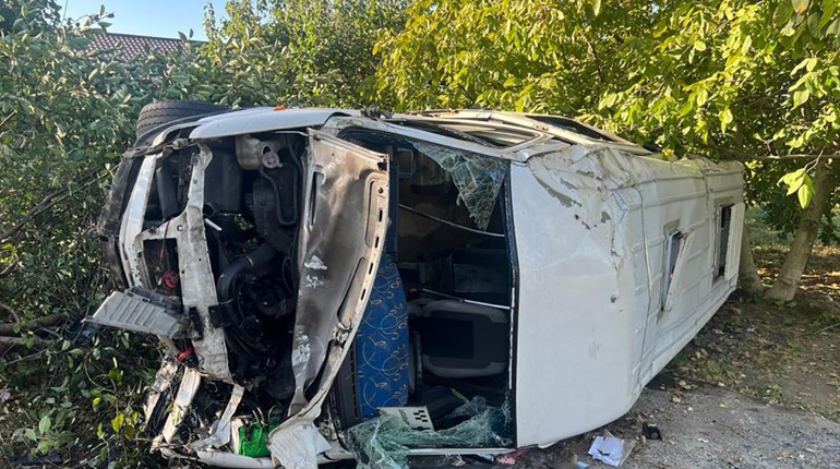 У Запоріжжі маршрутка попала у ДТП, травмовано 8 людей
