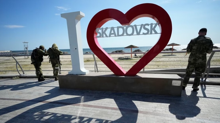 Шукають вчителів, лікарів та електриків. На окупованій Херсонщині не вистачає кадрів