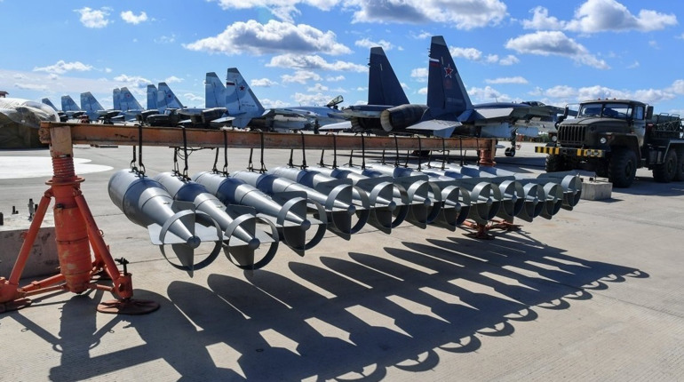 Херсонську область атакували п'ять російських літаків