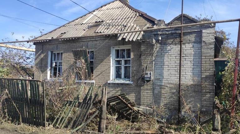 Росіяни вбили ще двох мешканців Донеччини. У Торецькій громаді обстрілами пошкоджено 4 будинки