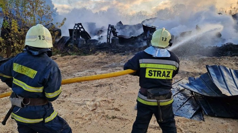 Під час гасіння пожежі на Житомирщині пролунав вибух