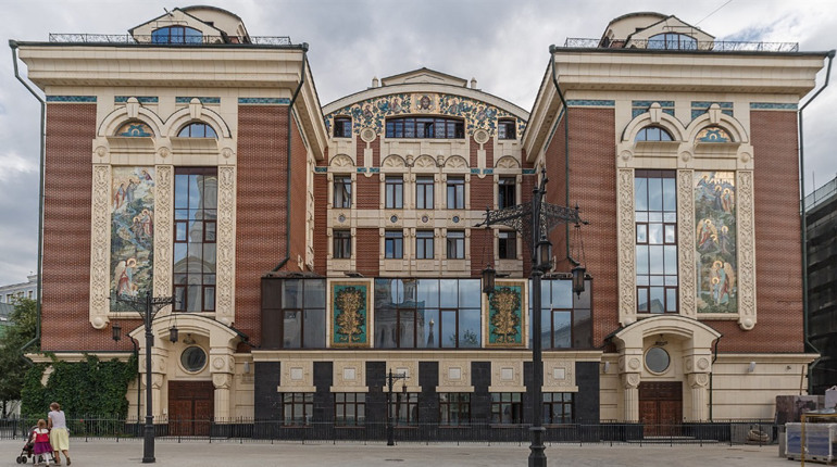 УПЦ МП має нестачу "кадрів". Філія РПЦ відкриває на Луганщині центр підготовки "надійних" священиків