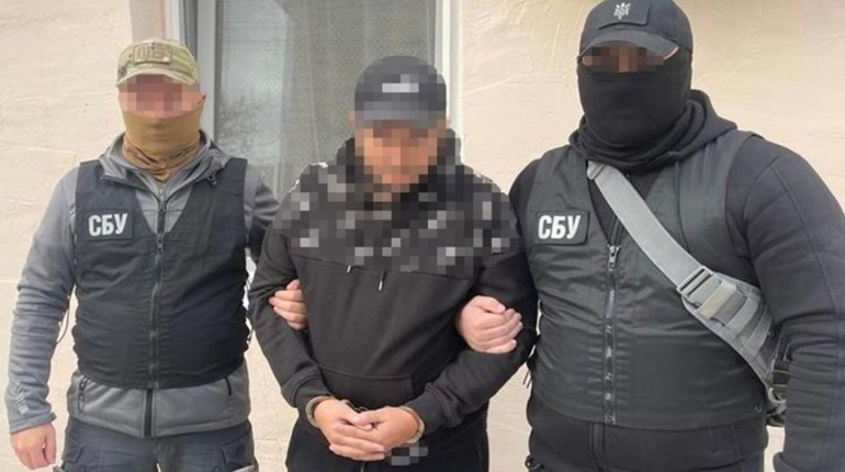 У Запоріжжі викрили чергового помічника "ухилянтам"