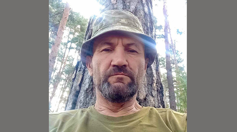 Захищаючи Україну, пішов з життя житель Ставів Борис Бащенко. Героя поховають у рідному селі