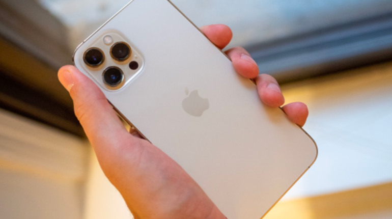 Професійні можливості iPhone 12 Pro: що робить його особливим?