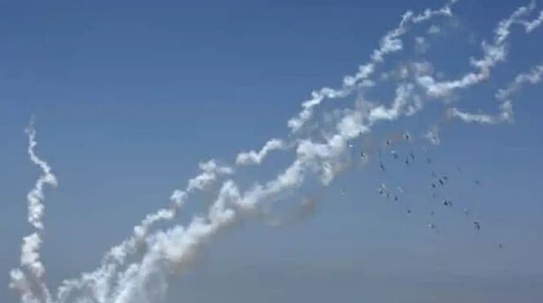 Російські терористи атакували ракетами Одеський район. Цілилися у судоремонтний завод