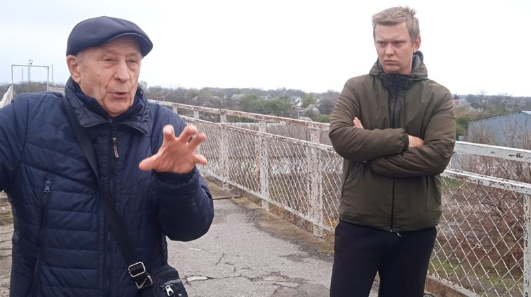 Історія станції “Долинська”. Краєзнавець Віктор Маруценко провів круту екскурсію для долинчан