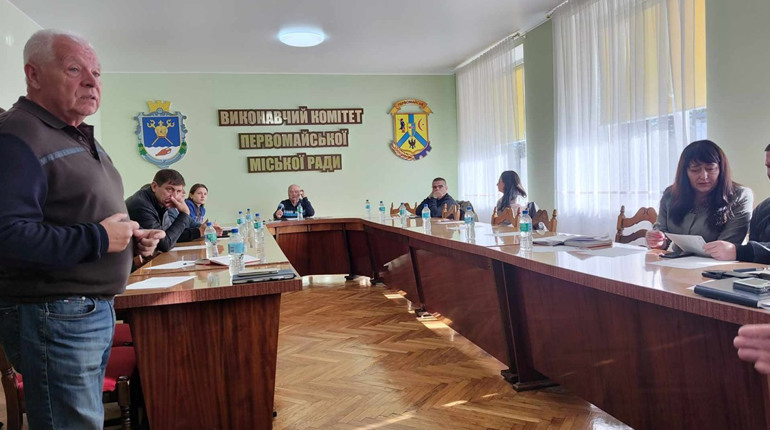 На черговій сесії у Первомайську депутати мають заслухати звіт першого заступника по опаленню