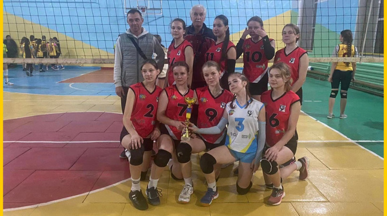 Первомайські волейболістки стали чемпіонками області! Гарний підсумок сезону
