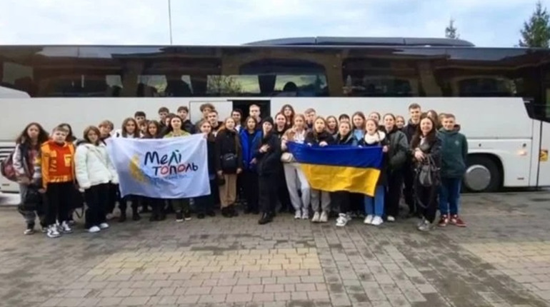 40 дітей, які виїхали з Мелітополя, два тижні відпочивали у Франції