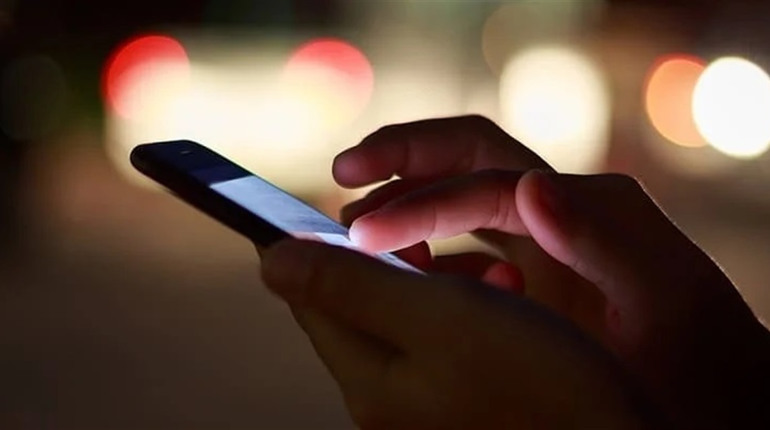 На окупованій Херсонщині посилили перевірки мобільних телефонів місцевих жителів