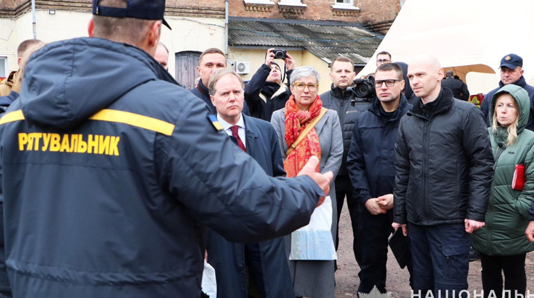 Всебічна підтримка та співпраця – шлях до безпечної Чернігівщини.