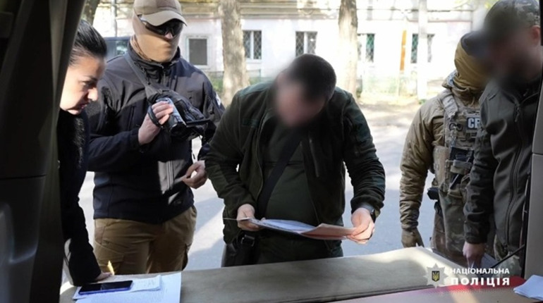 В Одесі держреєстратор відчужив у громади міста мансарду, завдавши збитків у 5 млн грн. ВІДЕО