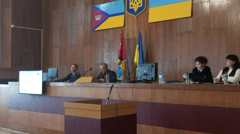 На сесії у Первомайську звітуватимуть міський голова та перший заступник