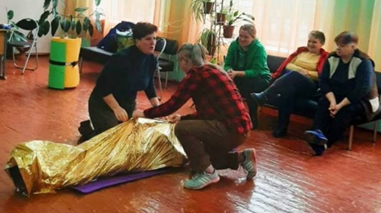 Тренінг з домедичної допомоги в умовах воєнного стану відбувся у Стольному