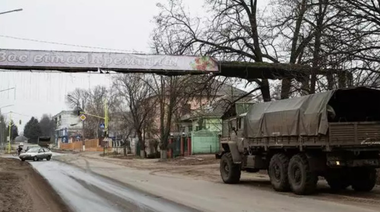 На окупованій Луганщині поменшало прильотів. Місцевим видають обмежену кількість гуманітарки