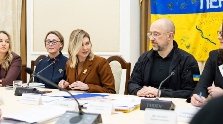 Очільники Хмельниччини долучилися до міжвідомчої наради, де головували прем’єр-міністр та перша леді