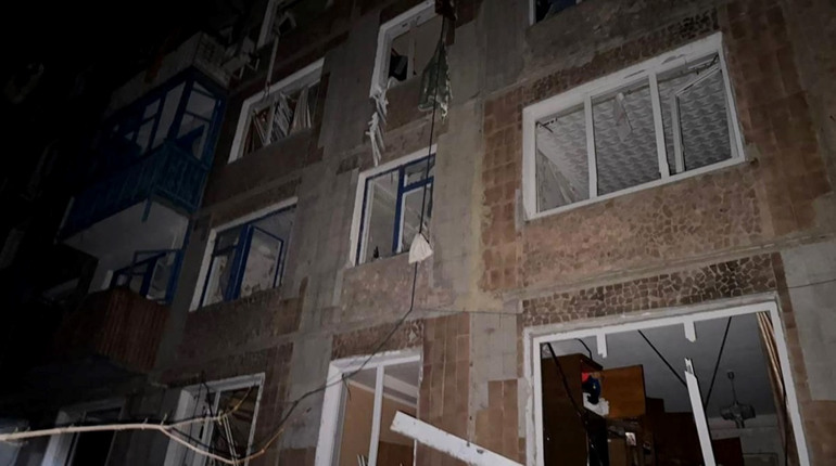 У Північному Торецької громади рятувальники ліквідували наслідки авіаудару