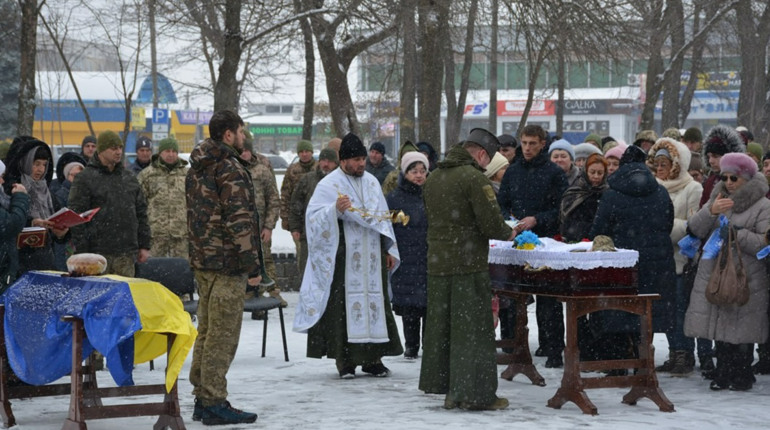 В останню путь провели солдата Володимира Бурду (ВІДЕО)