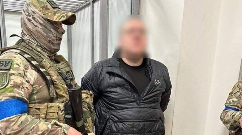 Написав заяву на вступ до "єдиної росії": затримали одесита, який шпигував і готував теракти в Одесі