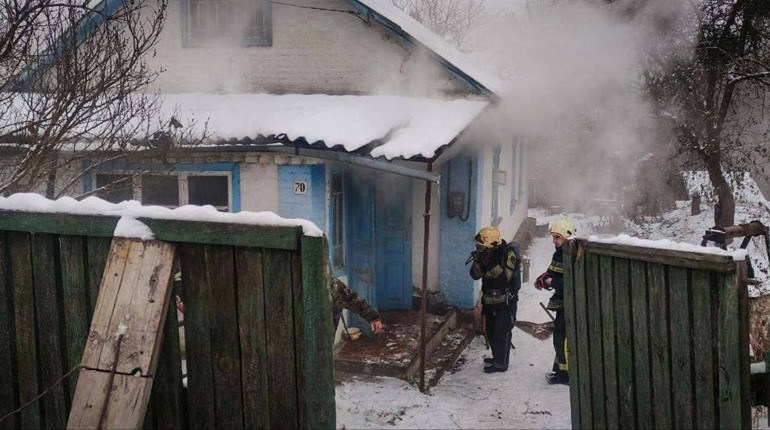 У Фастівському районі сталася пожежа: загинуло двоє людей