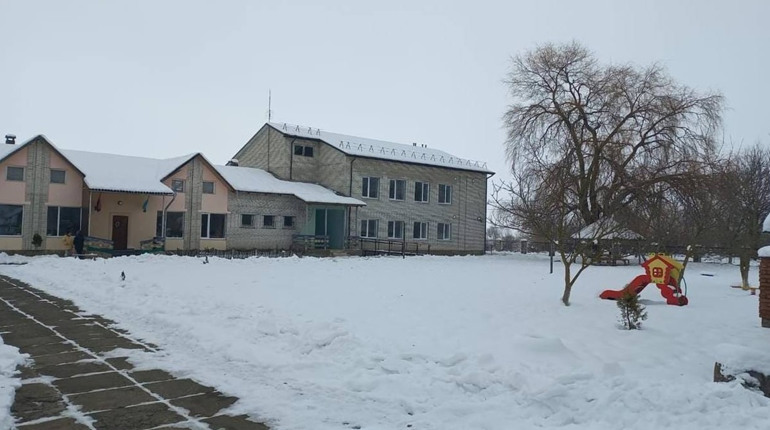 Відкрили ще один шелтер для переселенців з Луганщини. Кого приймають на поселення
