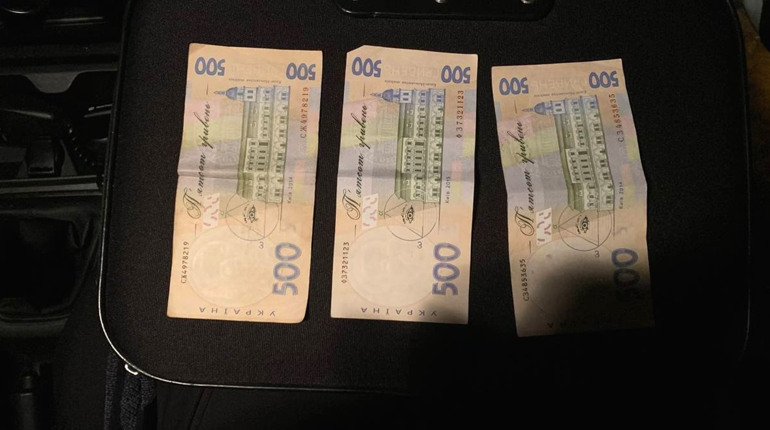 На Сарненщині п’яний водій пропонував 1500 гривень поліцейським