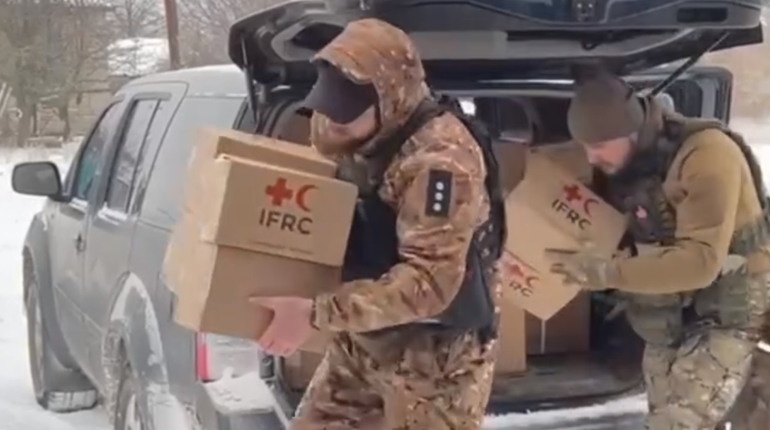 Попри заметіль. Поліцейські Луганщини доставили адресну допомогу жителям деокупованих територій