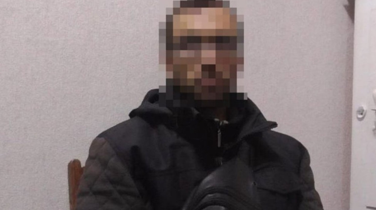 Жителя Дніпропетровщини підозрюють у неодноразовому ґвалтуванні малолітньої доньки співмешканки