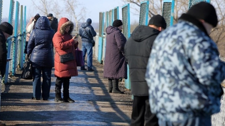 На окупованій Луганщині з’явився мобільний інтернет. В якому місті надибали слабкий сигнал