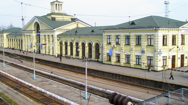 Поїде за новим графіком. Від 25 грудня потяг "Слов’янськ - Лозова" змінює час відправлення