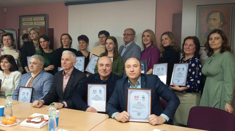Ніжинські педагоги - переможці ХVІІІ міжнародного українсько-канадського конкурсу