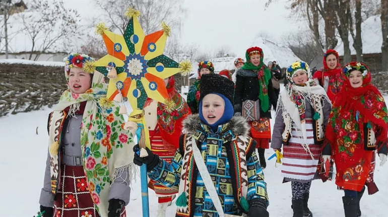 Український Щедрий вечір і обряди Маланки: щедрівки для дітей та дорослих