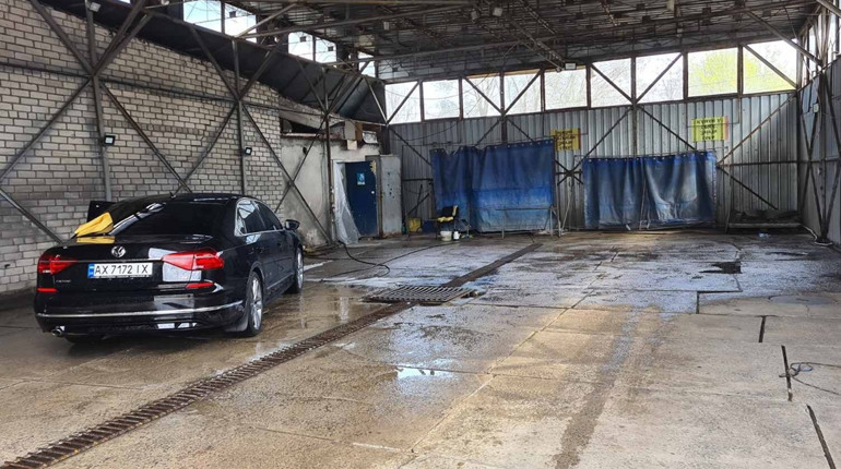 Оренда приміщення під автомийку