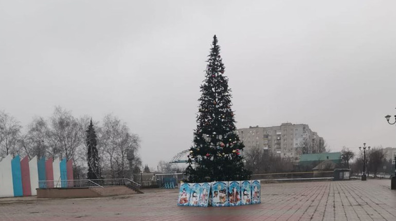 Приліт по окупантах у Лисичанську. В соцмережах оприлюднили відео наслідків "свята"