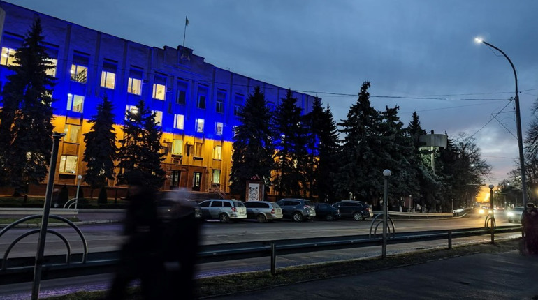 Первомайськ у грудні 2023 року заплатив за прибирання вулиць майже мільйон гривень